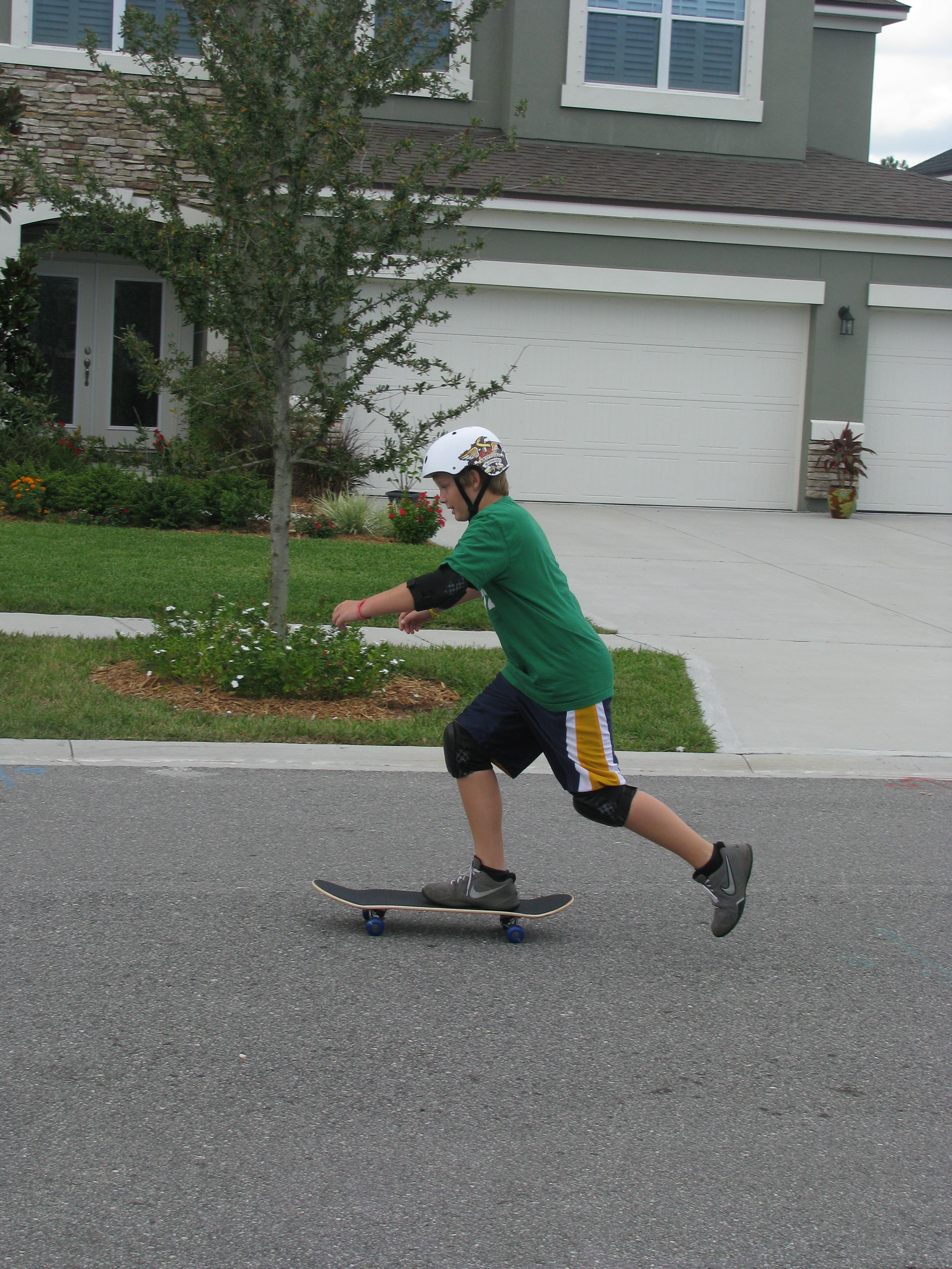 Shaun White Skate Board #ShaunWhiteSupplyCo #CBias
