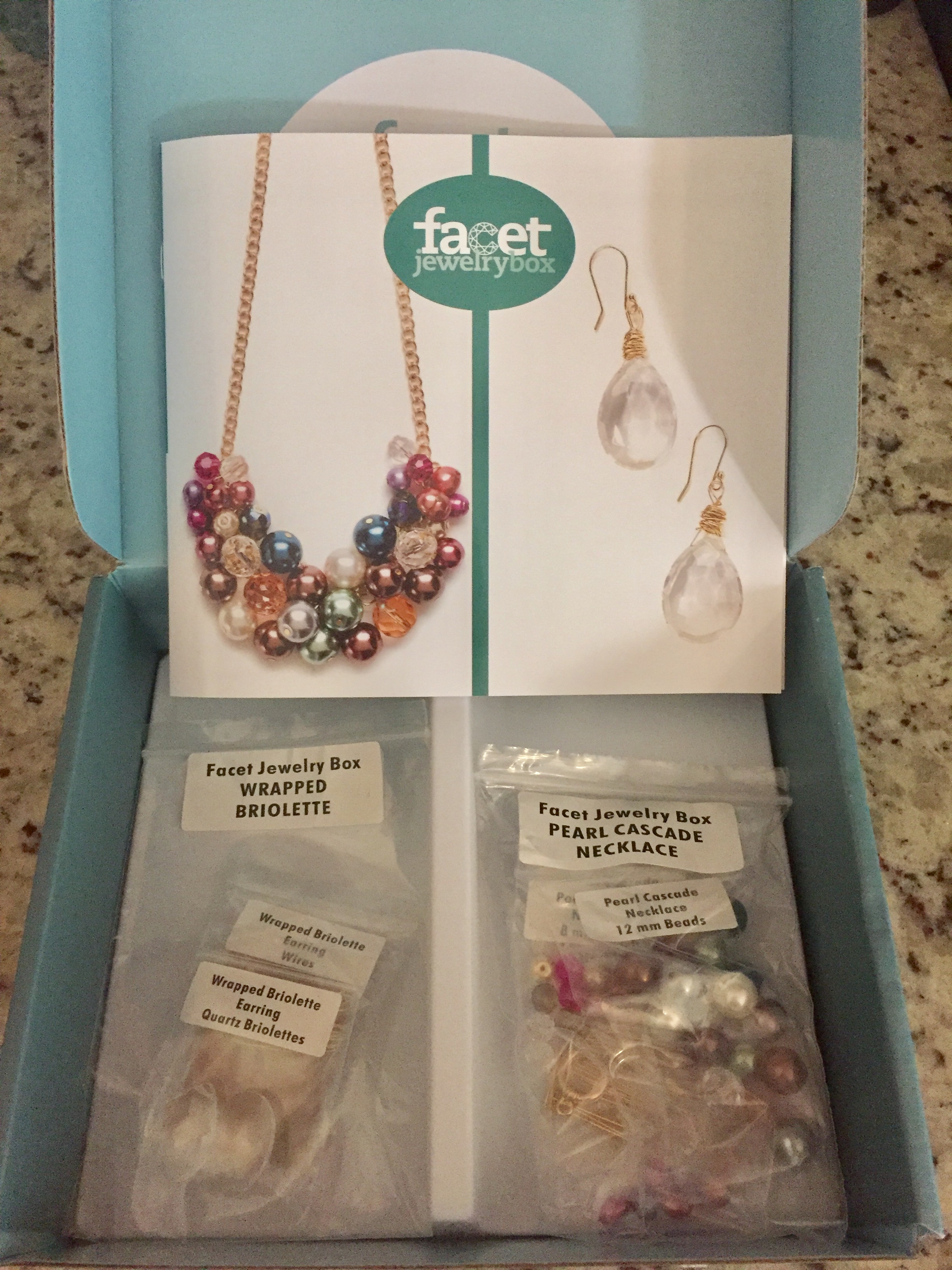 Book Review and Giveaway : Wire Wrapping Jewelry / The Beading Gem