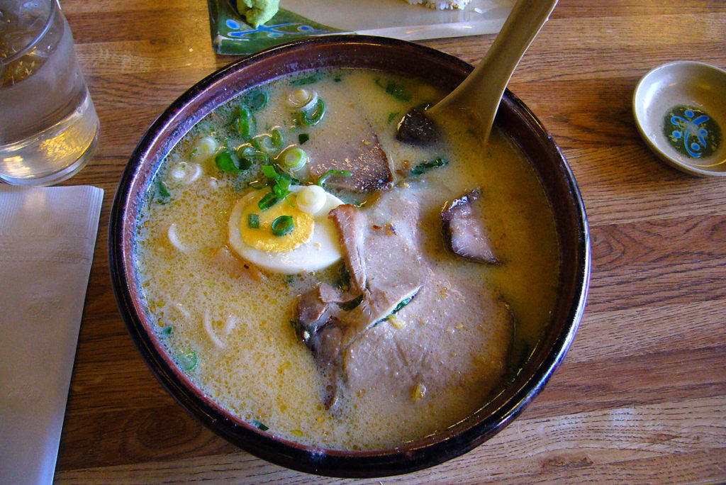 1200px-Miso_Ramen